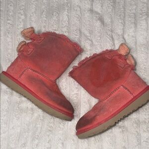 UGG Bailey Bow | Size 11 Girls